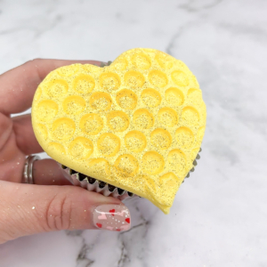 Step 4 - Bee Mine Cupcakes