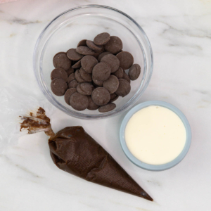 Ingredients to make the chocolate ganache.